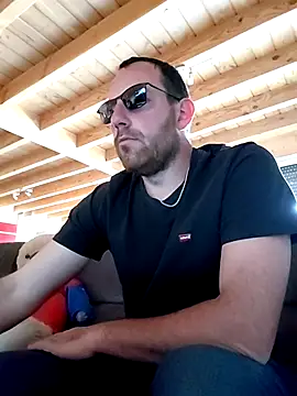 BrunJulienMetis online show from March 21, 10:09 am