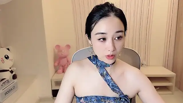 Snapshot of Purple-meng chatting on July 4, 2:01 pm Purple-meng online show from July 4, 2:01 pm