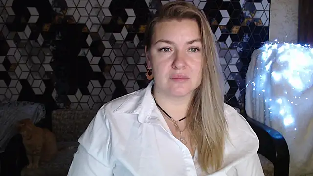 NikaSkylink online show from December 3, 8:07 pm