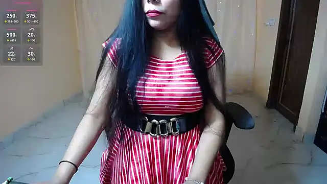 Divvya  online show from December 4, 7:00 pm