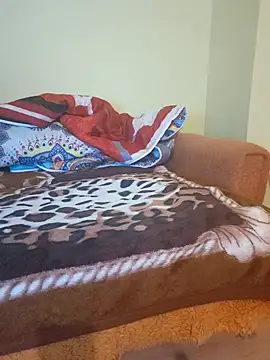 Ivaemi1 online show from October 5, 5:55 pm