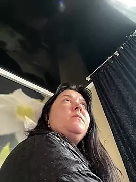 Snapshot of Liza_Will chatting on February 11, 11:37 am Liza Will online show from February 11, 11:37 am