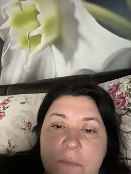 Snapshot of Liza_Will chatting on March 6, 7:27 am Liza Will online show from March 6, 7:27 am