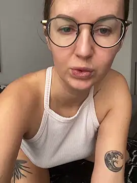 ElizabetBlack online show from December 20, 6:53 am