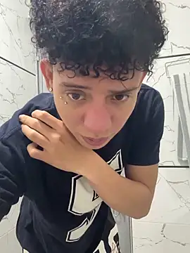 JoseLucian online show from December 15, 10:58 pm