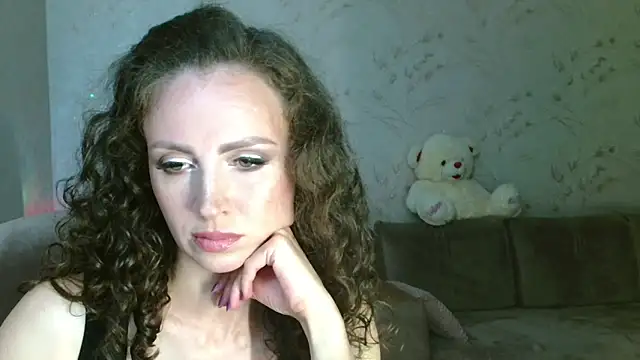 Amber Carrol online show from June 19, 5:06 pm