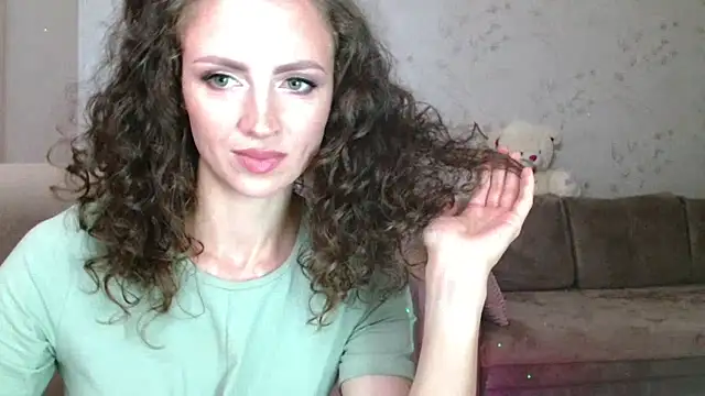 Amber Carrol online show from July 7, 3:27 pm
