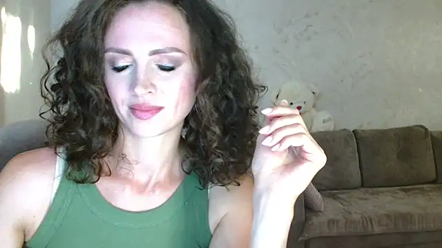 Amber Carrol online show from August 8, 3:03 pm