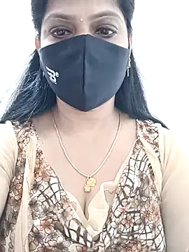 Snapshot of shivani27 chatting on September 13, 6:29 pm shivani27 online show from September 13, 6:29 pm