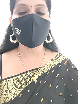 Snapshot of shivani27 chatting on September 21, 3:35 pm shivani27 online show from September 21, 3:35 pm