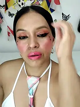 Snapshot of AntonelaMorriz chatting on June 27, 8:41 am AntonelaMorriz online show from June 27, 8:41 am