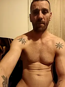 Snapshot of YzabellFabioo chatting on February 22, 11:14 pm YzabellFabioo online show from February 22, 11:14 pm