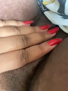 Snapshot of rcburguesinha chatting on March 25, 4:13 pm rcburguesinha online show from March 25, 4:13 pm