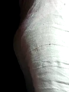 Nude-Priya2 online show from March 18, 10:07 am