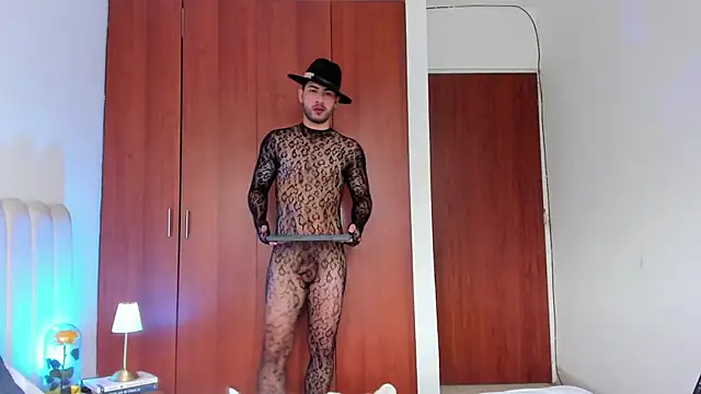 Snapshot of Dark_beauty2 chatting on October 11, 3:10 pm Dark beauty2 online show from October 11, 3:10 pm