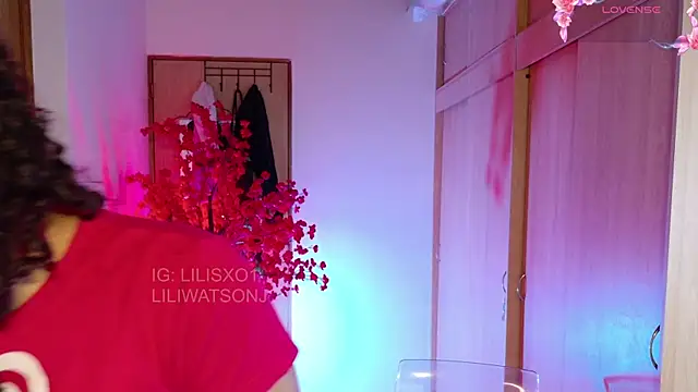 lilijwatson online show from April 9, 2:44 am