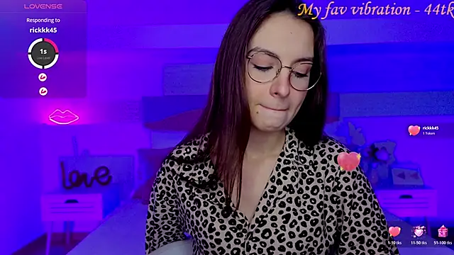 Real cutie1 online show from November 7, 8:42 pm