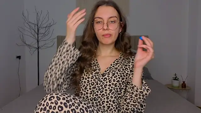 Real cutie1 online show from December 1, 2:22 pm