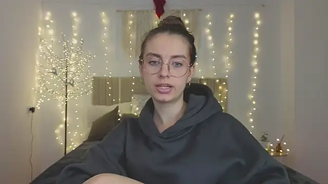 Real cutie1 online show from December 20, 3:08 pm