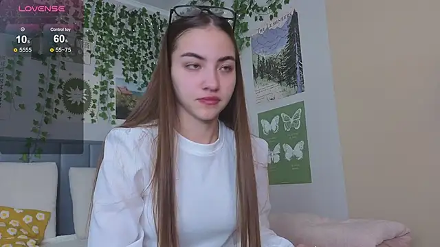 Ashley Pierce online show from September 29, 6:13 pm