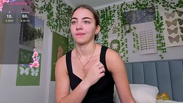 Ashley Pierce online show from December 1, 4:06 am