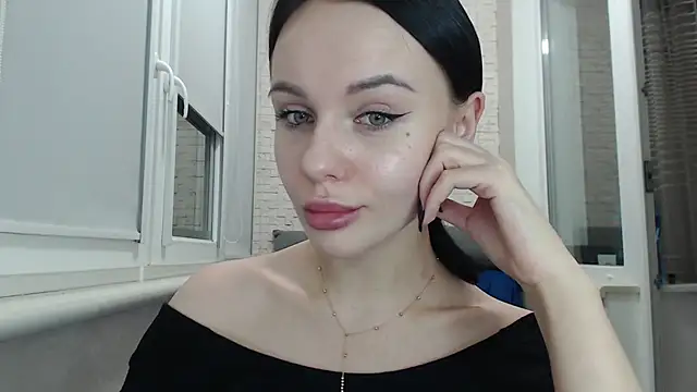 Blair Yates online show from November 10, 11:26 pm