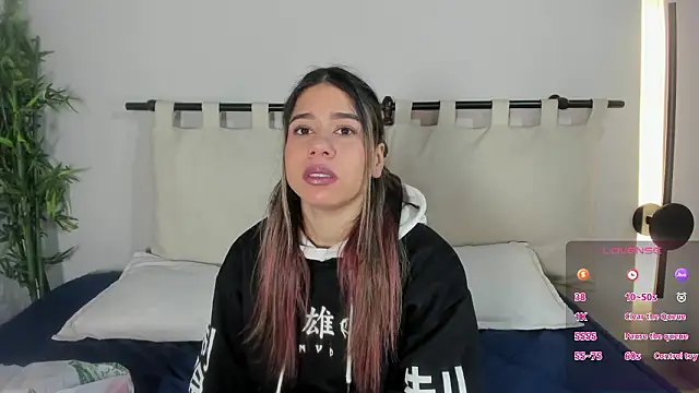 Rachell criss online show from February 7, 4:27 am