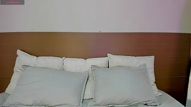 Rachell criss online show from April 14, 3:56 am