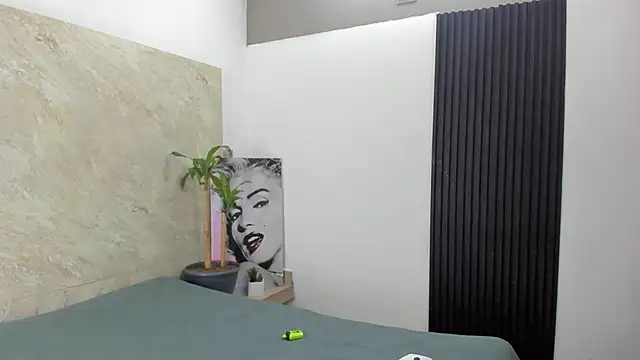  Axel 09 online show from September 19, 4:14 am