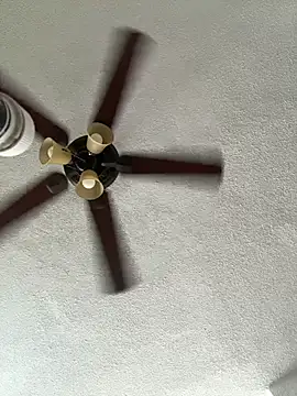 Snapshot of Nia_Desire chatting on February 26, 9:14 pm Nia Desire online show from February 26, 9:14 pm