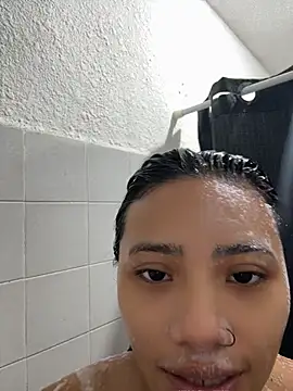 Nia Desire online show from April 23, 1:18 am