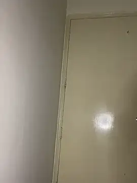 Snapshot of prernaa_love chatting on February 19, 9:16 am prernaa love online show from February 19, 9:16 am