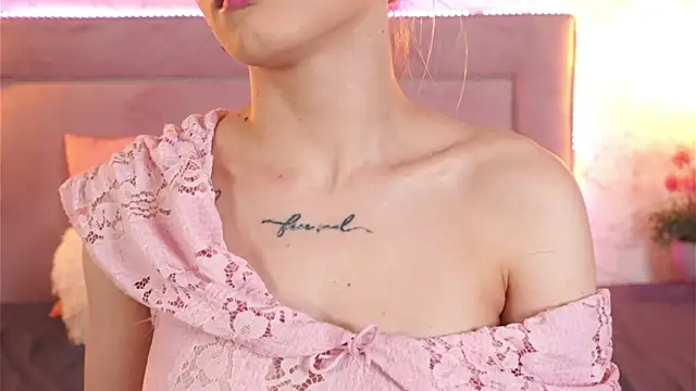 ChannelAngeless online show from October 31, 10:16 am