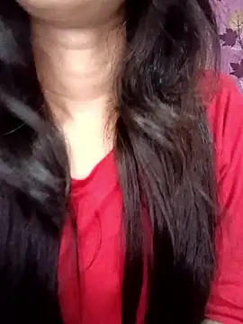 Snapshot of Queen_Pooja7 chatting on September 18, 4:42 pm Queen Pooja7 online show from September 18, 4:42 pm