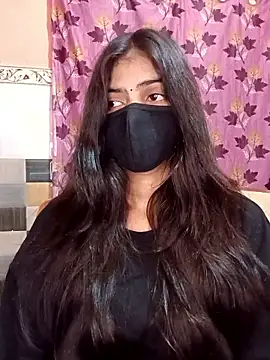 Snapshot of Queen_Pooja7 chatting on September 23, 5:05 pm Queen Pooja7 online show from September 23, 5:05 pm