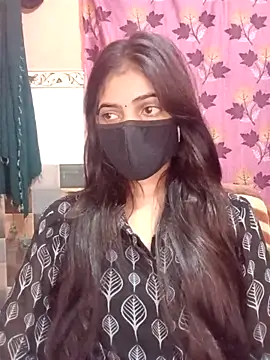 Snapshot of Queen_Pooja7 chatting on October 3, 4:15 pm Queen Pooja7 online show from October 3, 4:15 pm