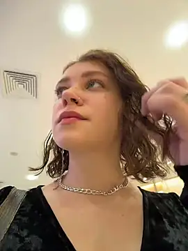 lucy-joy online show from October 11, 10:25 am