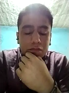 Snapshot of LevelTomato chatting on January 18, 4:00 pm LevelTomato online show from January 18, 4:00 pm