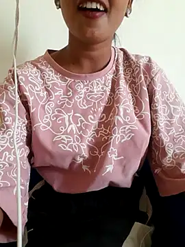 Snapshot of AnkitaDevi chatting on June 4, 4:29 am AnkitaDevi online show from June 4, 4:29 am