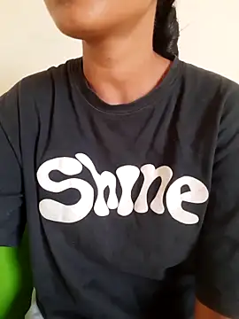 Snapshot of AnkitaDevi chatting on June 20, 10:18 am AnkitaDevi online show from June 20, 10:18 am
