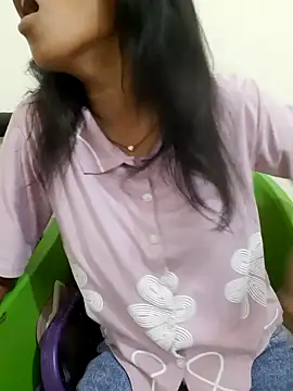 Snapshot of AnkitaDevi chatting on July 14, 4:17 am AnkitaDevi online show from July 14, 4:17 am