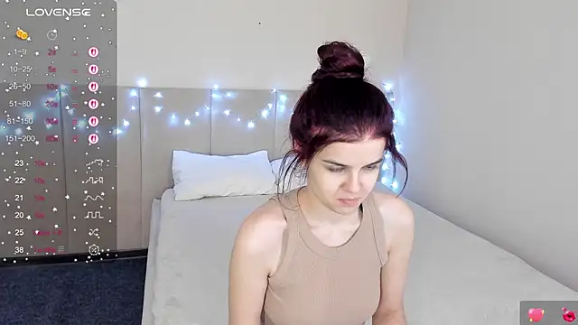 Snapshot of Infinity_Ti chatting on January 15, 1:54 am Infinity Ti online show from January 15, 1:54 am