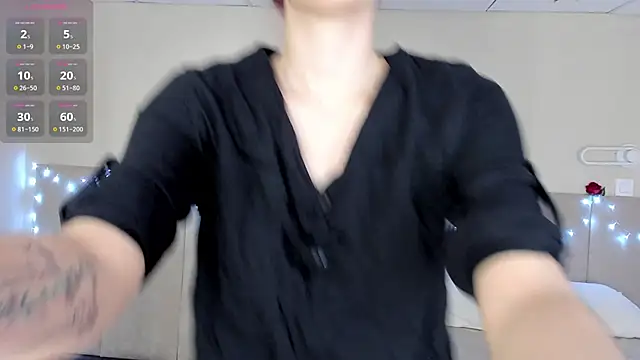 Snapshot of Infinity_Ti chatting on February 21, 1:50 am Infinity Ti online show from February 21, 1:50 am