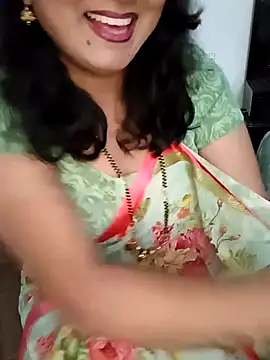 Snapshot of Niharika555 chatting on February 21, 11:11 am Niharika555 online show from February 21, 11:11 am