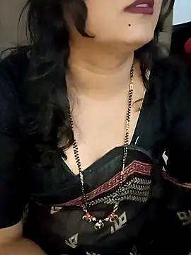 Snapshot of Niharika555 chatting on February 26, 9:19 am Niharika555 online show from February 26, 9:19 am