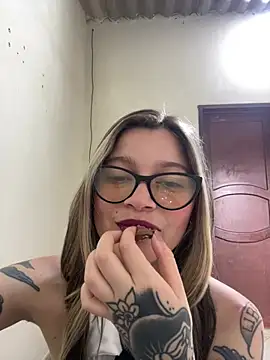 KoraSweett online show from March 5, 9:22 pm