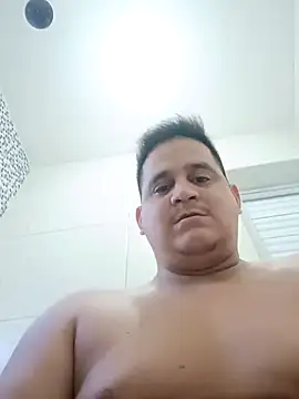 reguetones92 online show from November 16, 6:13 pm