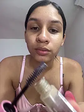 Snapshot of Danny_gonza chatting on June 15, 10:01 pm Danny gonza online show from June 15, 10:01 pm