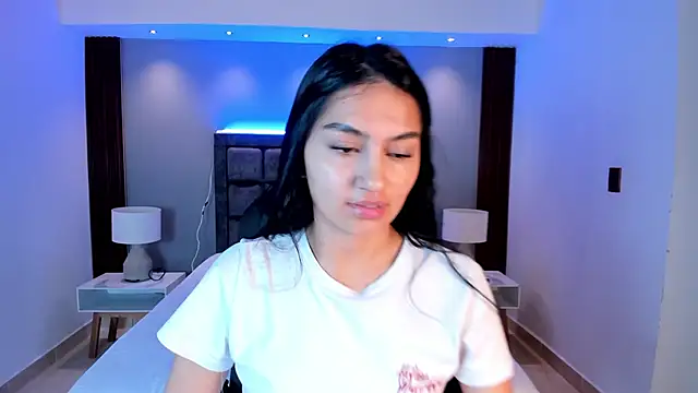 AidaJones online show from March 4, 11:38 am