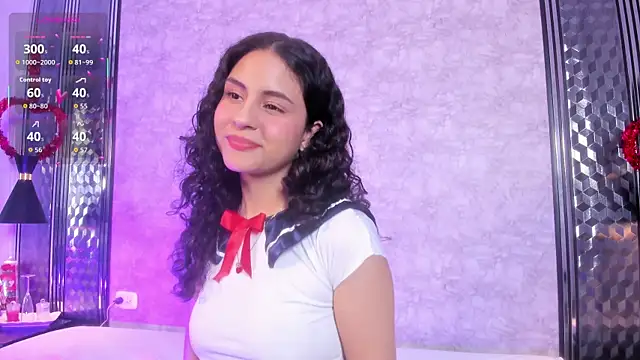 Snapshot of HadaKiss chatting on April 9, 6:19 am HadaKiss online show from April 9, 6:19 am